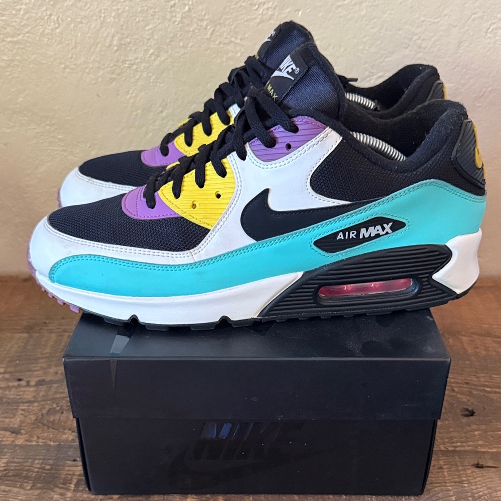 Nike Air Max 90